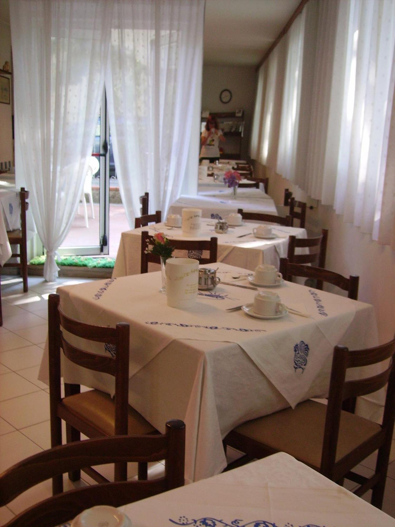 Albergo Maria Gabriella Rimini Esterno foto