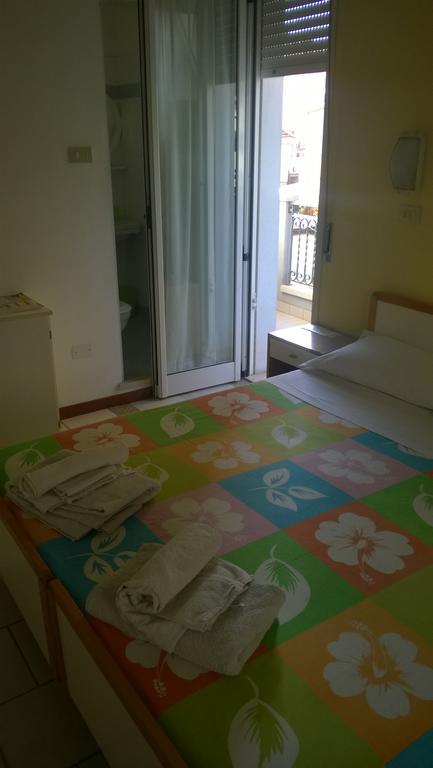 Albergo Maria Gabriella Rimini Esterno foto